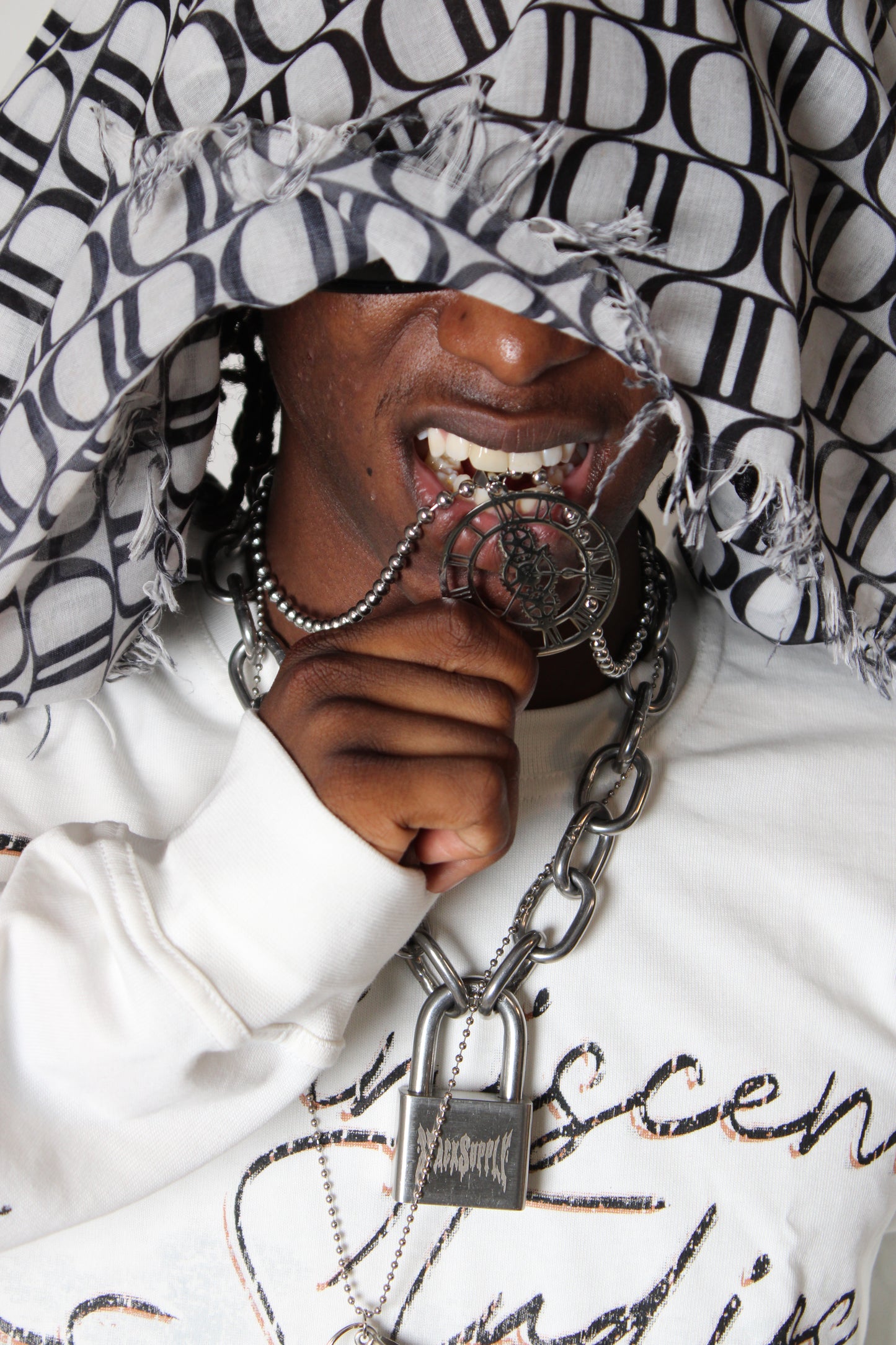CLOCK CHAIN
